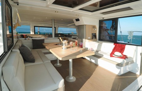 Bali 4.1 | Czarter jachtu Grecja | Travelboat