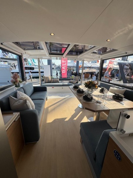 Bali 4.6 - 4 cab. OW | Czarter jachtu Bahamy | Travelboat