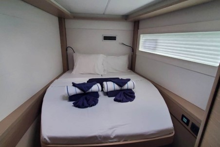 Lagoon 46 | Yacht Charter Bahamas | Travelboat