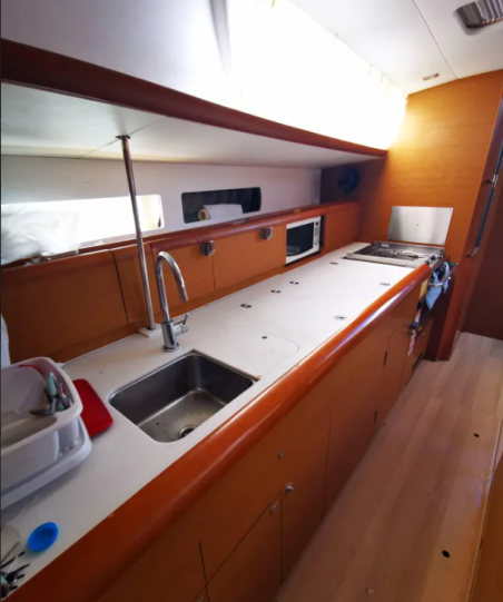 Jeanneau Sun Odyssey 479 - 3 cab. Phat Dolphin