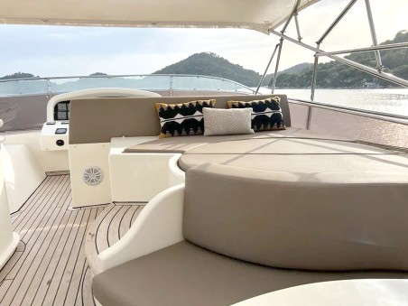 Astondoa Astondoa 82 GLX - 4 + 2 cab. Magic Six