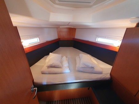 Bavaria Cruiser 37 | Yacht Charter Croatia | Travelboat