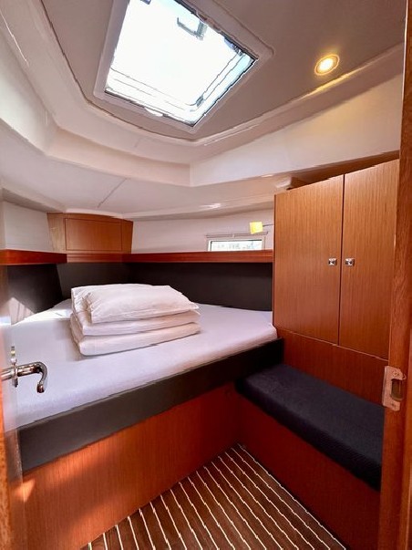 Bavaria Cruiser 37 | Yacht Charter Croatia | Travelboat