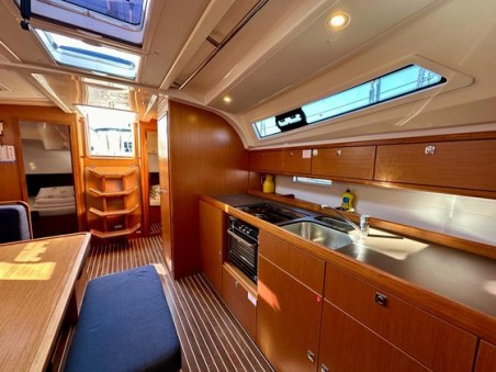 Bavaria Yachtbau Bavaria Cruiser 41 - 3 cab. Pearl