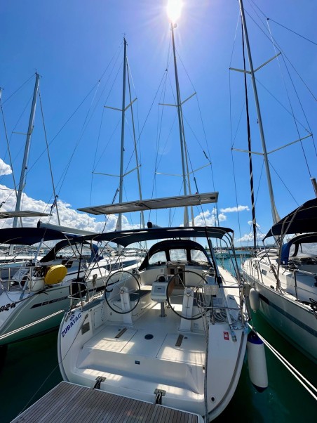 Bavaria Yachtbau Bavaria Cruiser 41 - 3 cab. Zubatac