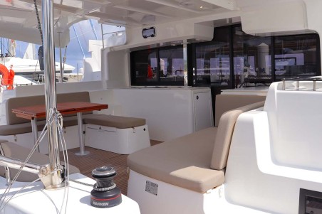 Lagoon 46 | Yacht Charter British Virgin Islands | Travelboat