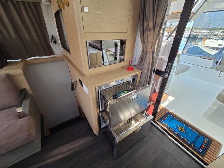 Fountaine Pajot Fountaine Pajot Astrea 42 - 4 + 2 cab. Adriatic Breeze