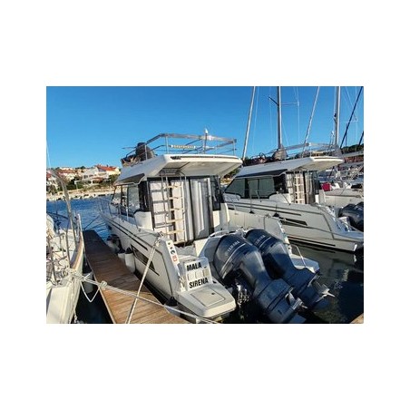 Merry Fisher 1095 | Yacht Charter Croatia | Travelboat