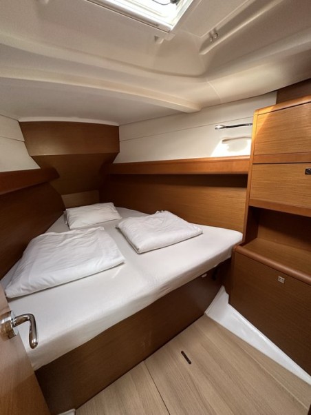 Beneteau Sun Odyssey 389 | Yacht Charter Croatia | Travelboat