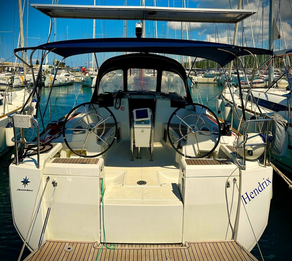 Beneteau Sun Odyssey 419 | Yacht Charter Croatia | Travelboat