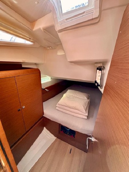 Beneteau Sun Odyssey 419 | Yacht Charter Croatia | Travelboat