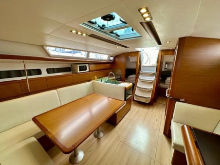 Jeanneau Sun Odyssey 449 Hallyday