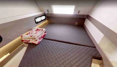 Bali 4.1 | Czarter jachtu Włochy | Travelboat