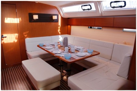 Bavaria Cruiser 51 | Yacht Charter Italy | Travelboat