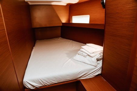 Jeanneau Sun Loft 47 - 6 + 1 cab. Chandra