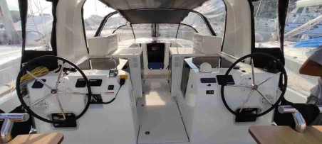 Beneteau Sun Loft 47 | Yacht Charter Italy | Travelboat