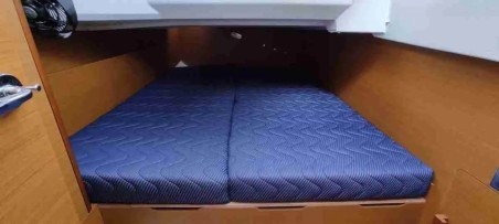 Beneteau Sun Loft 47 | Yacht Charter Italy | Travelboat