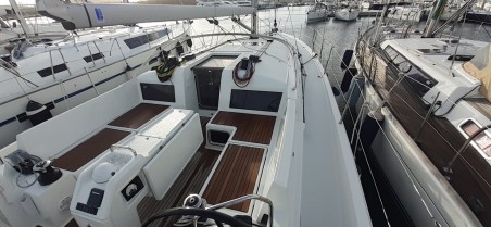 Jeanneau Sun Odyssey 440 | Czarter jachtu Włochy | Travelboat