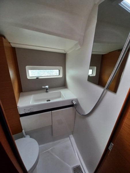 Beneteau Sun Odyssey 490 - 5 cab. | Czarter jachtu Włochy | Travelboat