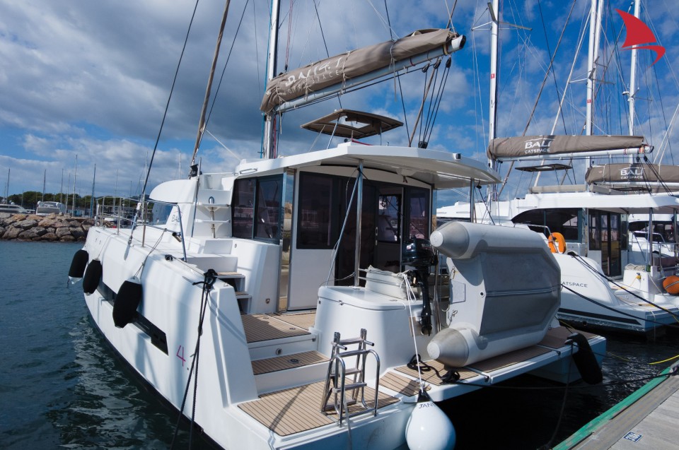 Catana Group Bali 4.1 - 4 + 2 cab. Jane