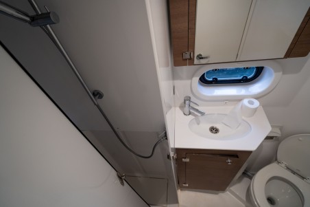 Catana Group Bali 4.2 - 4 + 1 cab. Zaz