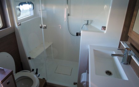 Catana Group Bali 4.2 - 4 + 1 cab. Zaz