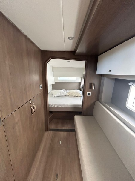 Catana Group Bali 4.2 OW Dytick