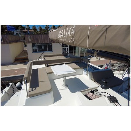 Catana Group Bali 4.4 - 4 + 1 cab. Seasight