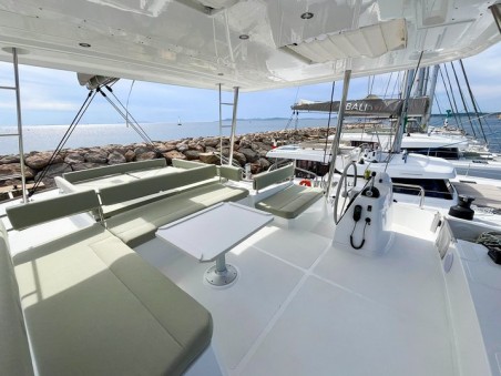 Bali 4.6 | Czarter jachtu Francja | Travelboat