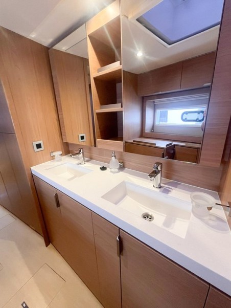 Catana Group Bali 4.6 - 4 cab. OW Queen Mary