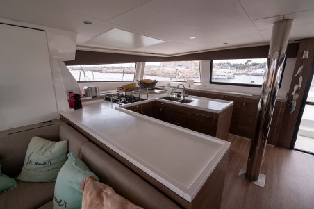 Catana Group Bali 5.4 - 6 cab. Koh I Noor