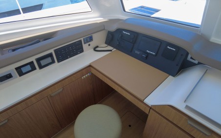 Catana Group Bali Catspace Black Swan