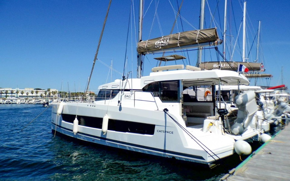 Bali Catspace OW | Czarter jachtu Francja | Travelboat