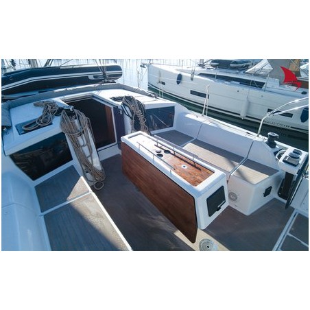 Dufour 430 | Yacht Charter France | Travelboat
