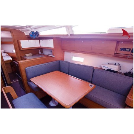 Dufour 430 | Yacht Charter France | Travelboat