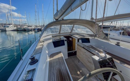 Hanse Yachts Hanse 388 Pixtin