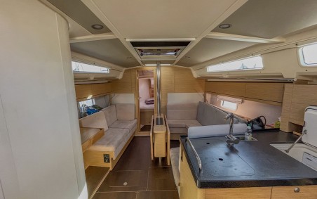 Hanse Yachts Hanse 388 Pixtin