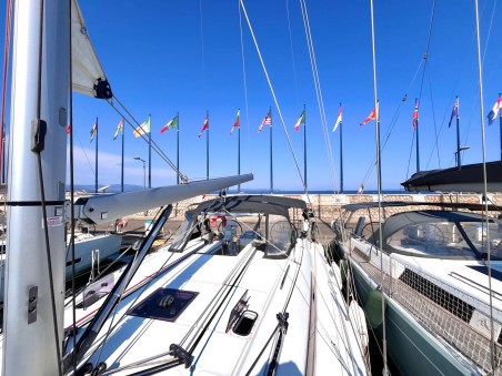 Bénéteau Oceanis 40.1 Les Gones