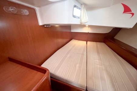 Oceanis 50 - 3 cab. | yacht charter France | Travelboat