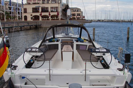 Dufour 41 - 3 cab. | Yacht Charter Germany | Travelboat