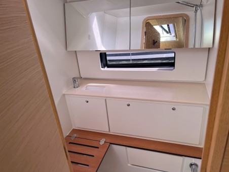 Dufour 41 - 3 cab. | Yacht Charter Germany | Travelboat