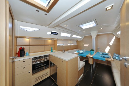 More 40 | Yacht Charter Croatia | Travelboat