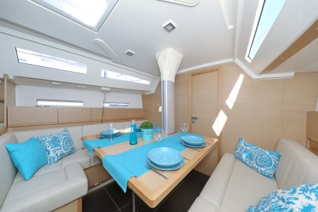 More 40 | Yacht Charter Croatia | Travelboat