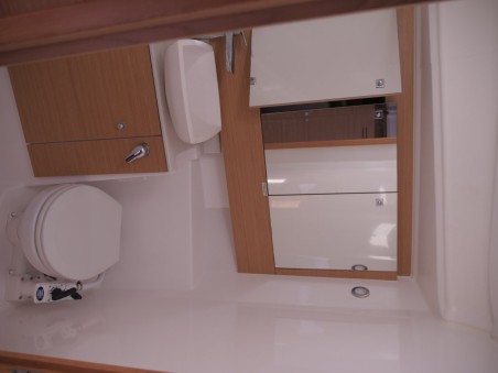 Dufour Yachts Dufour 430 - 3 cab. Bloody Mary