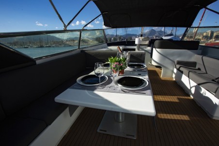 Leopard 23 - 3 + 1 cab. | Yacht Charter Italy | Travelboat
