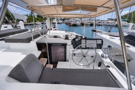 Fountaine Pajot Fountaine Pajot FP 44 Maestro - 3 cab. Serenus