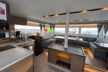 Lagoon-Bénéteau Lagoon 50 - 6 + 2 cab. CU Sailing (Docs Holiday)