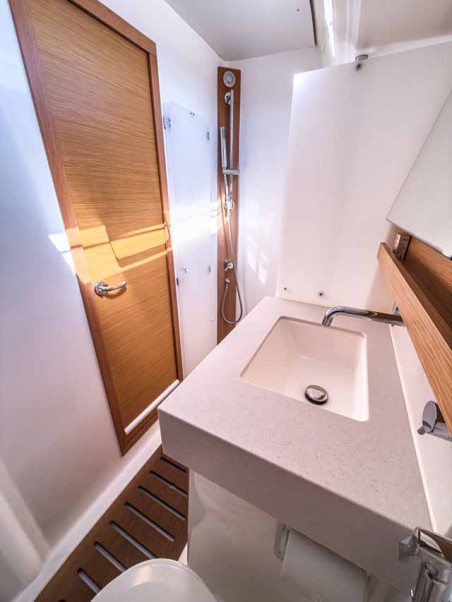 Dufour 470 Performance | Yacht Charter Croatia | Travelboat