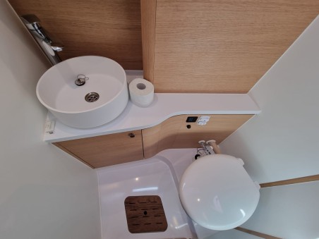 Elan Marine Elan E6 Contessa