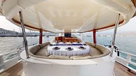 Unknown Diamond Lila Diamond Lila